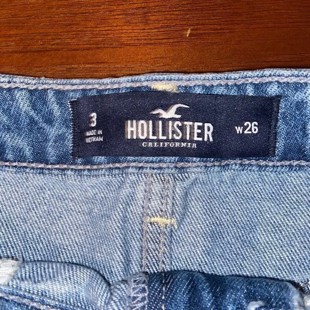 Hollister ultra high rise distressed denim skirt